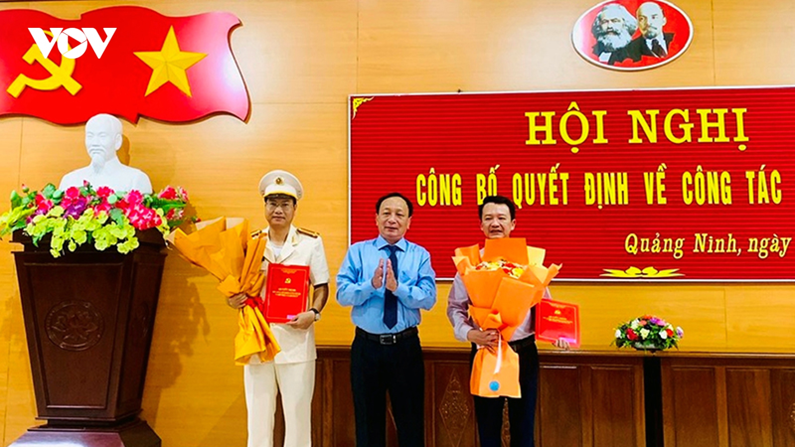 Quảng Bình công bố các quyết định về công tác cán bộ