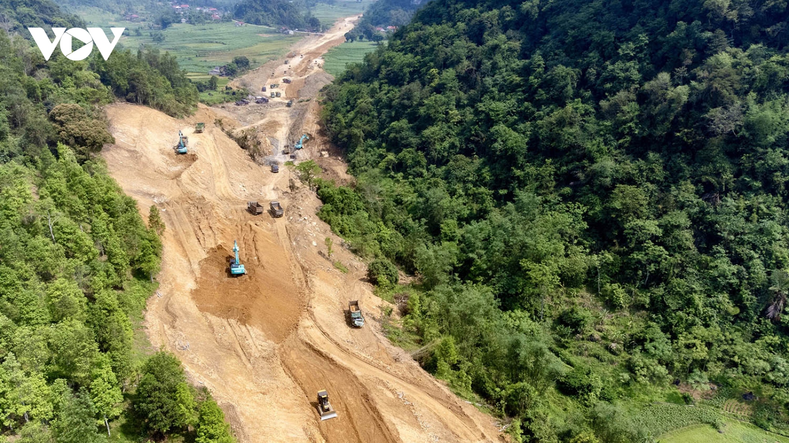 100 ngày đêm hoàn thành GPMB dự án xây dựng cao tốc Đồng Đăng - Trà Lĩnh