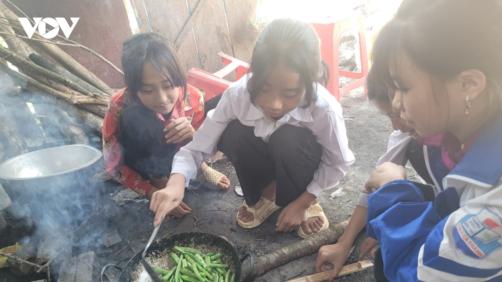 Để nông thôn mới ở vùng cao không chỉ là danh hiệu: Vị đắng của... thoát nghèo