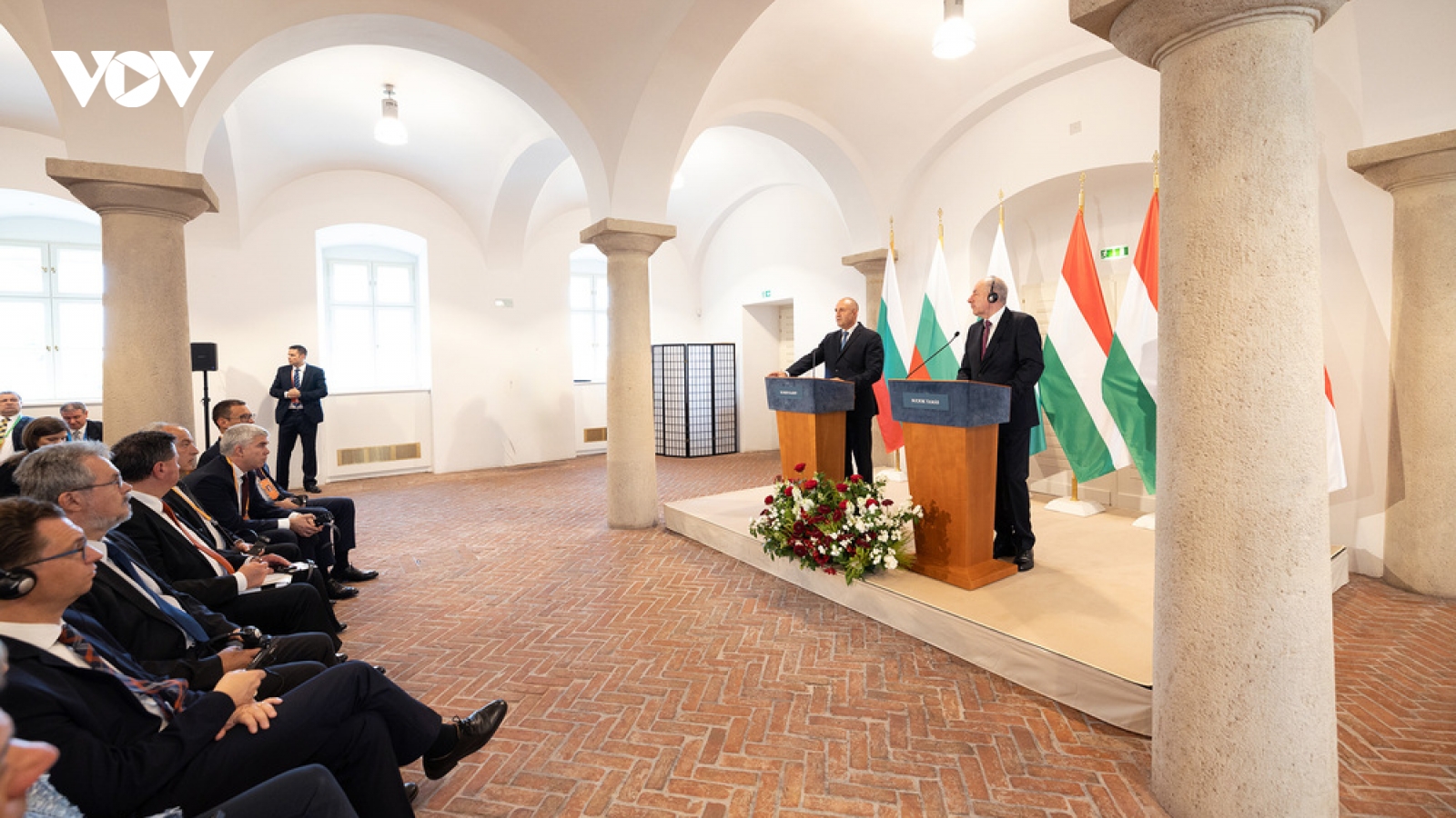 Bulgaria và Hungary ủng hộ giải pháp ngoại giao cho cuộc xung đột tại Ukraine