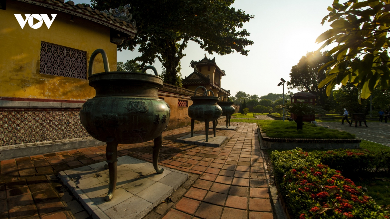 Chiêm ngưỡng Cửu Đỉnh Hoàng cung Huế - Di sản tư liệu thế giới