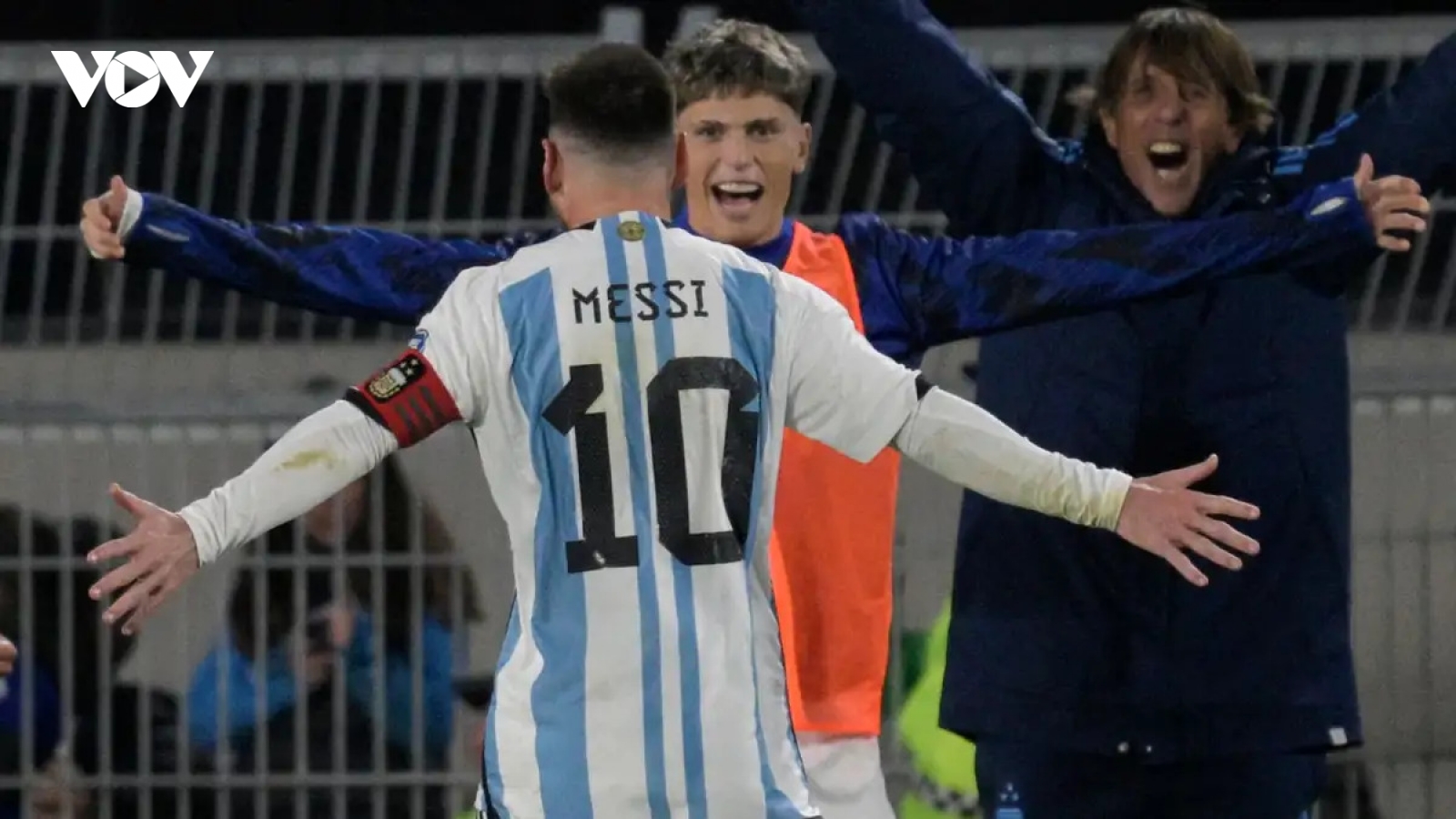 Danh sách ĐT Argentina dự Copa America 2024: Messi sát cánh cùng sao trẻ MU