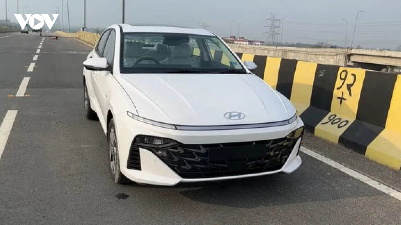 Hyundai Accent 2024 lộ diện với đầy ắp trang bị, đe dọa áp đảo Vios, City