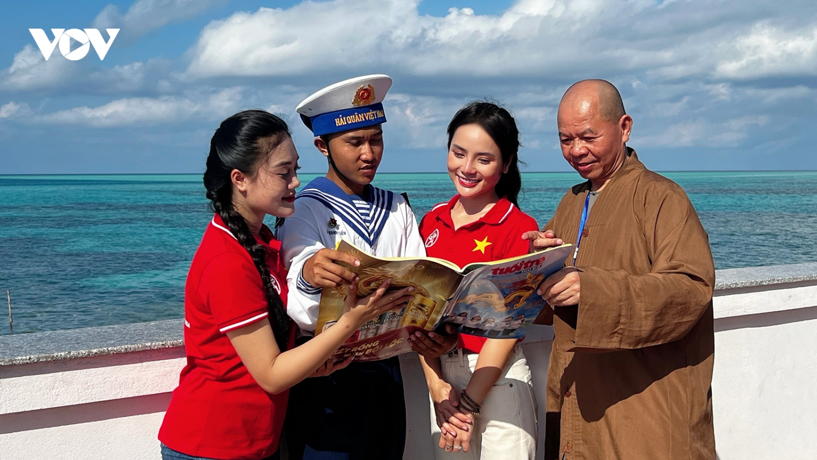 Hoa khôi Trà My kể về “chuyến đi tuyệt vời nhất cuộc đời” đến Trường Sa
