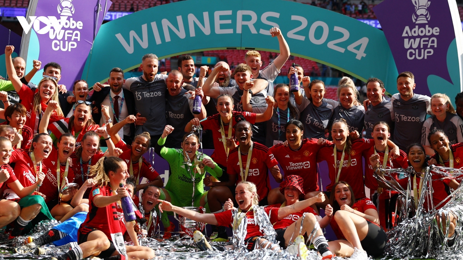 Đội nữ MU vô địch FA Cup trong ngày đội nam MU thua Arsenal