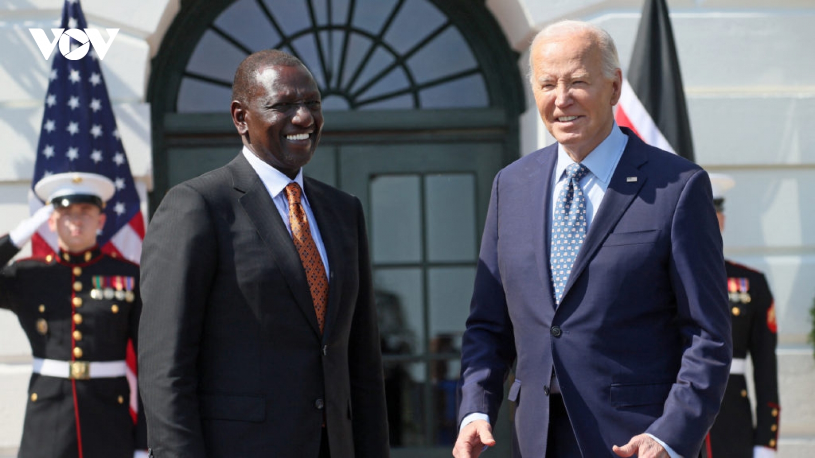 Vì sao ông Biden lại "trải thảm đỏ" mời Tổng thống Kenya thăm Mỹ?