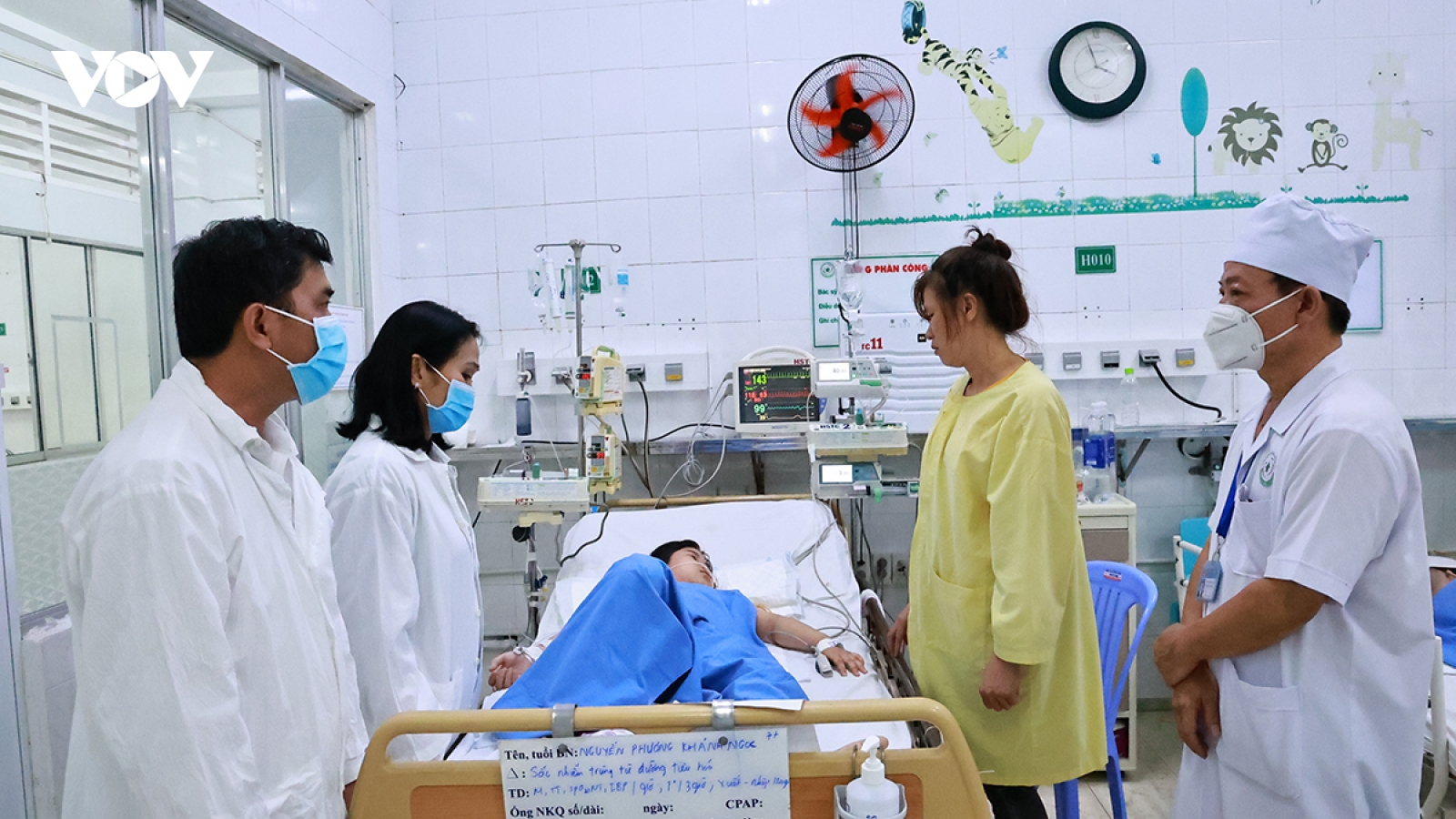 328 người ở Đồng Nai ngộ độc sau ăn bánh mỳ