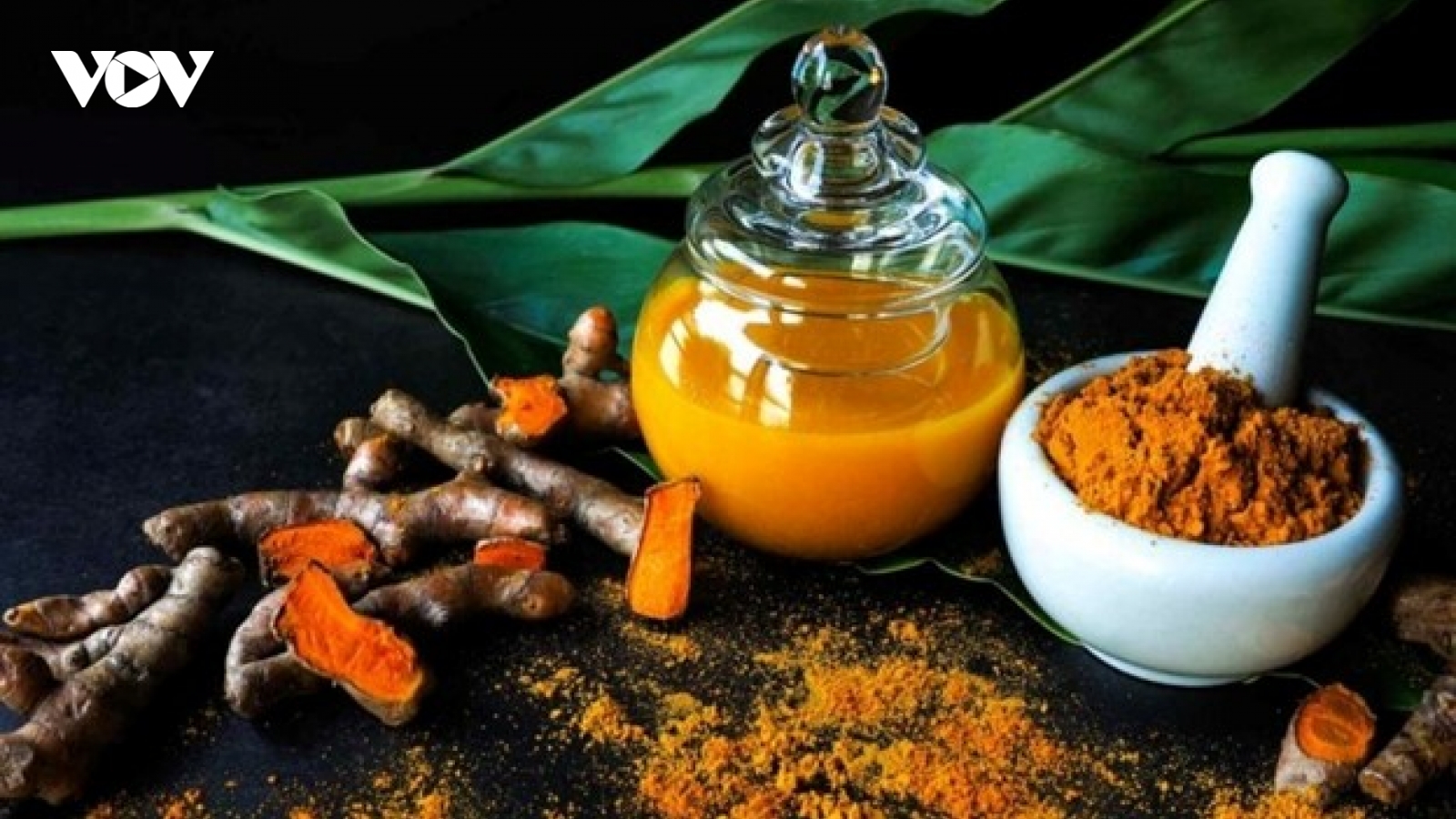 Đây là điều cơ thể sẽ nhận lại nếu bạn uống nước nghệ mỗi ngày