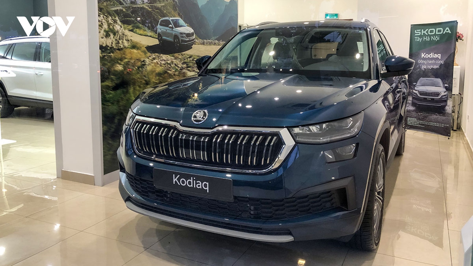 Skoda đồng loạt giảm giá bộ đôi SUV Karoq và Kodiaq cả trăm triệu đồng