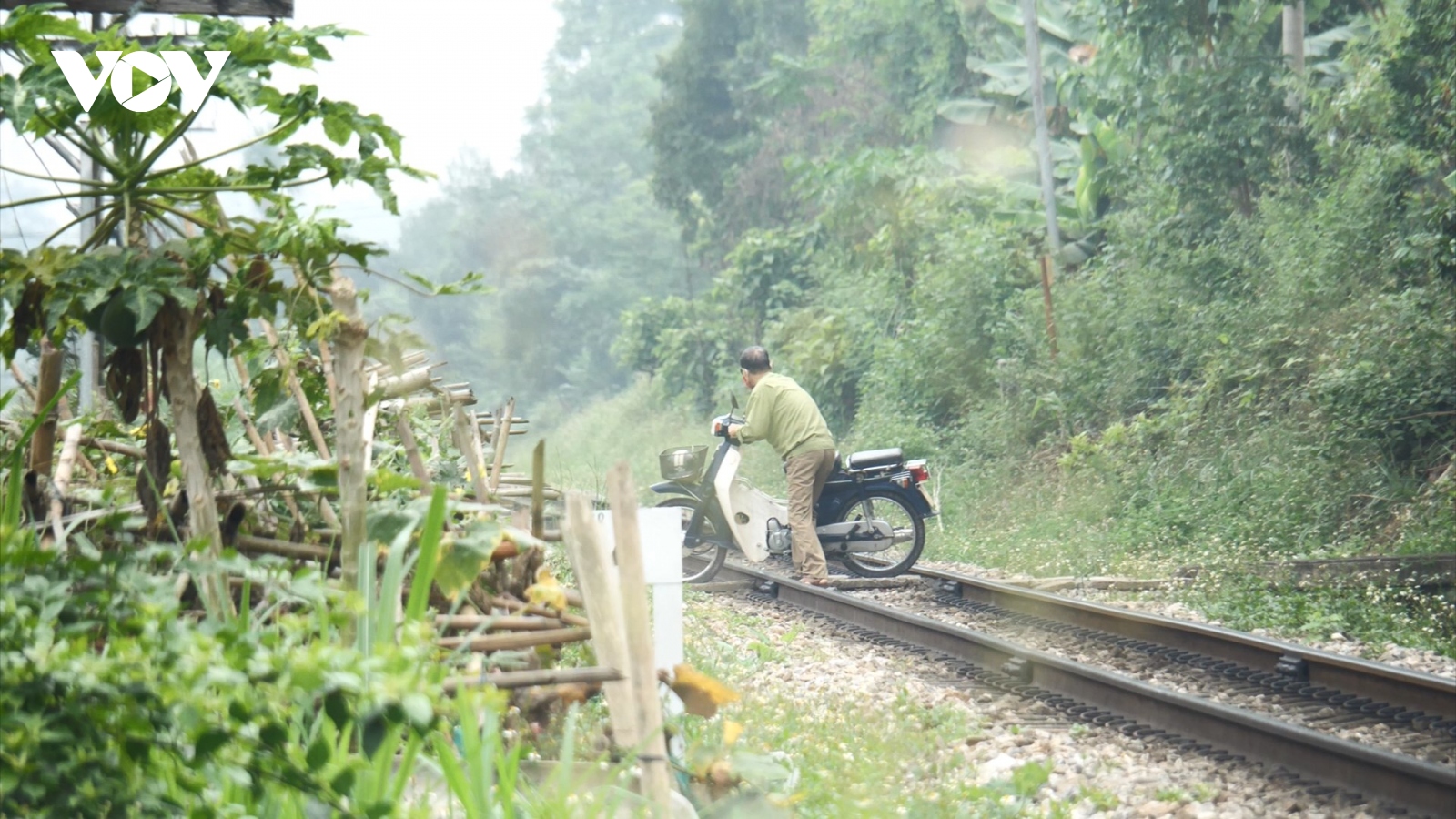 Lào Cai vẫn tiềm ẩn nhiều nguy cơ mất an toàn đường sắt
