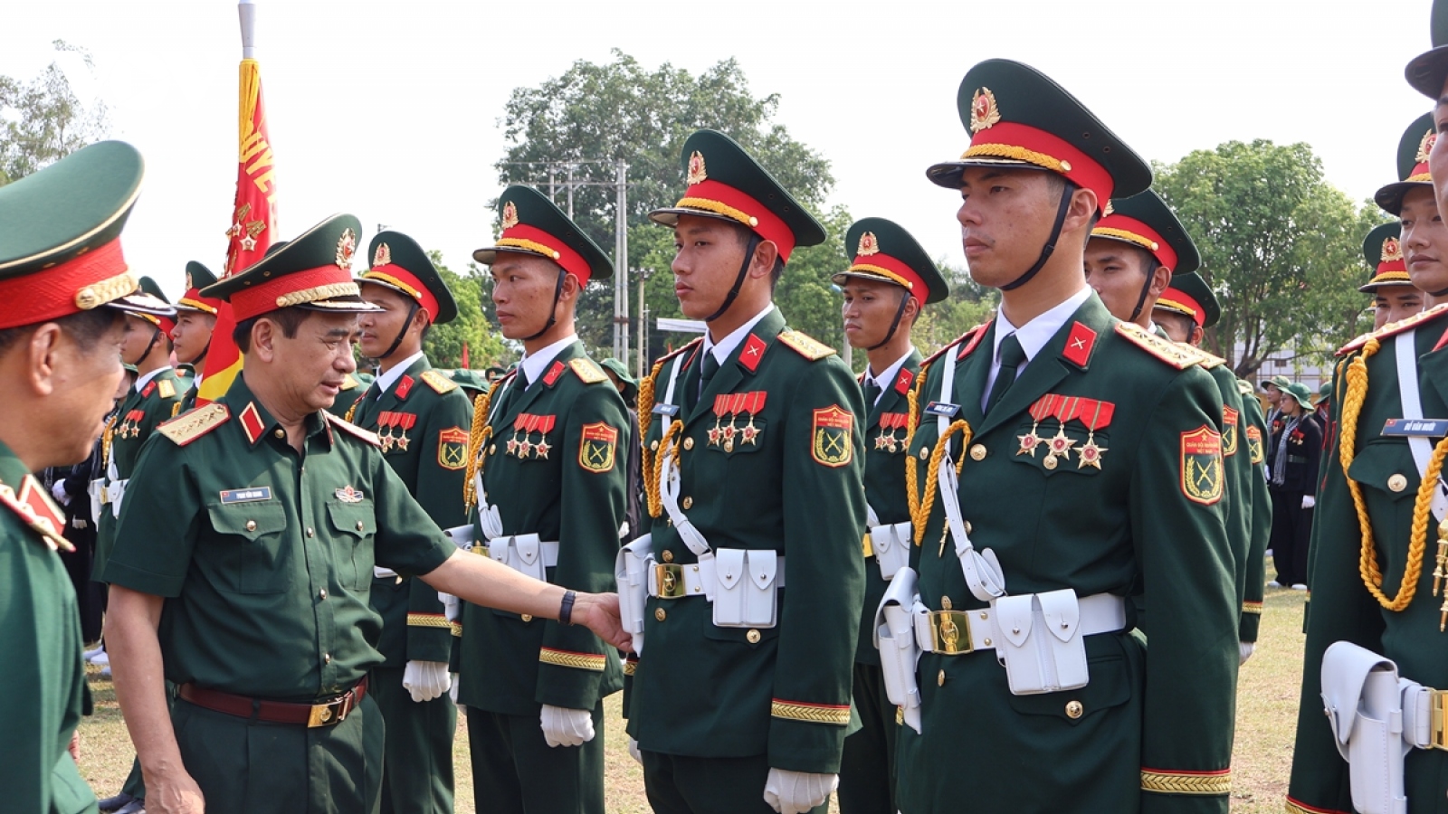 Bộ trưởng Phan Văn Giang động viên CBCS trước kỷ niệm Chiến thắng Điện Biên Phủ