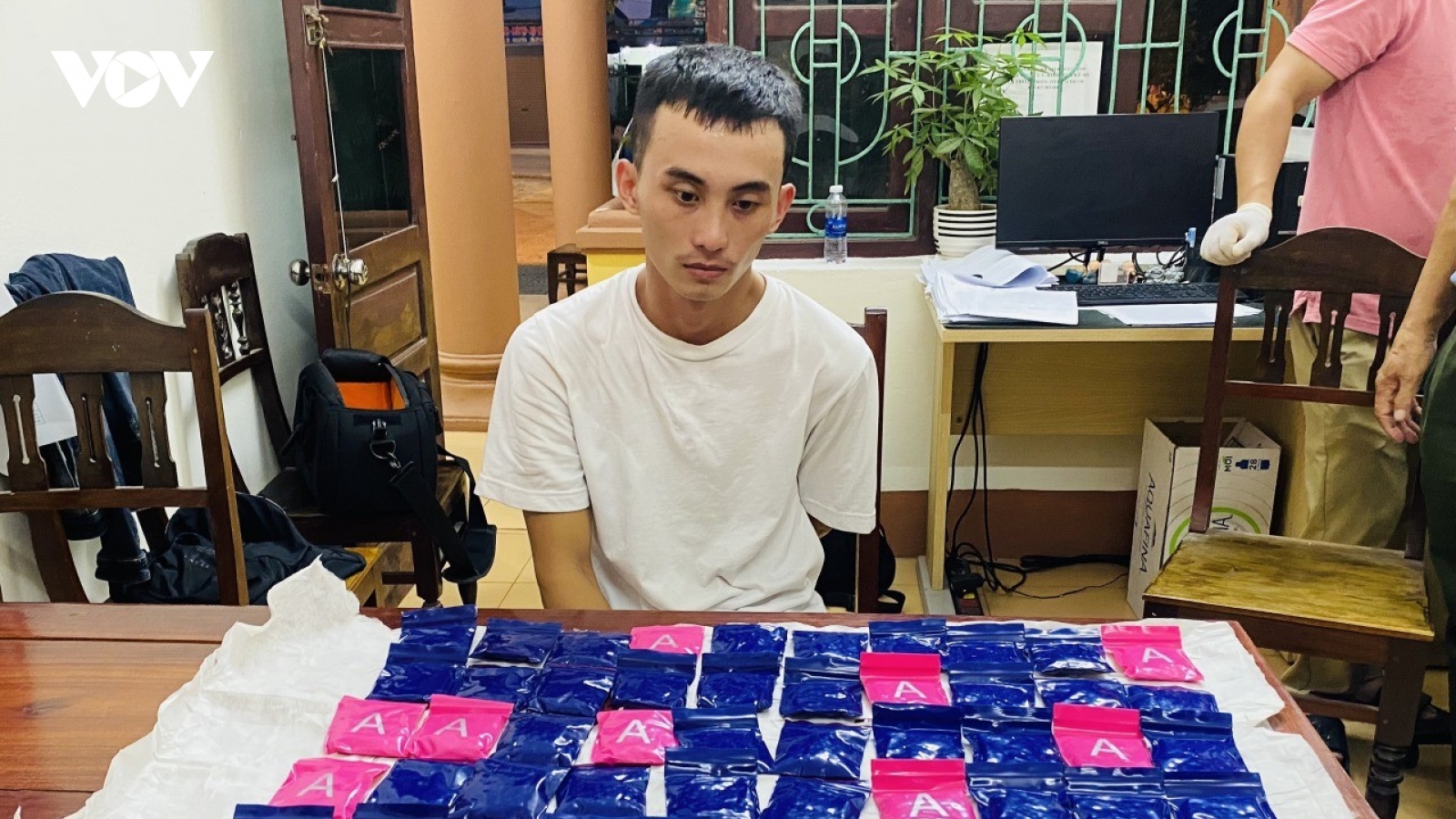 Quảng Bình: Khởi tố 2 đối tượng buôn bán hơn 18.000 viên ma túy tổng hợp