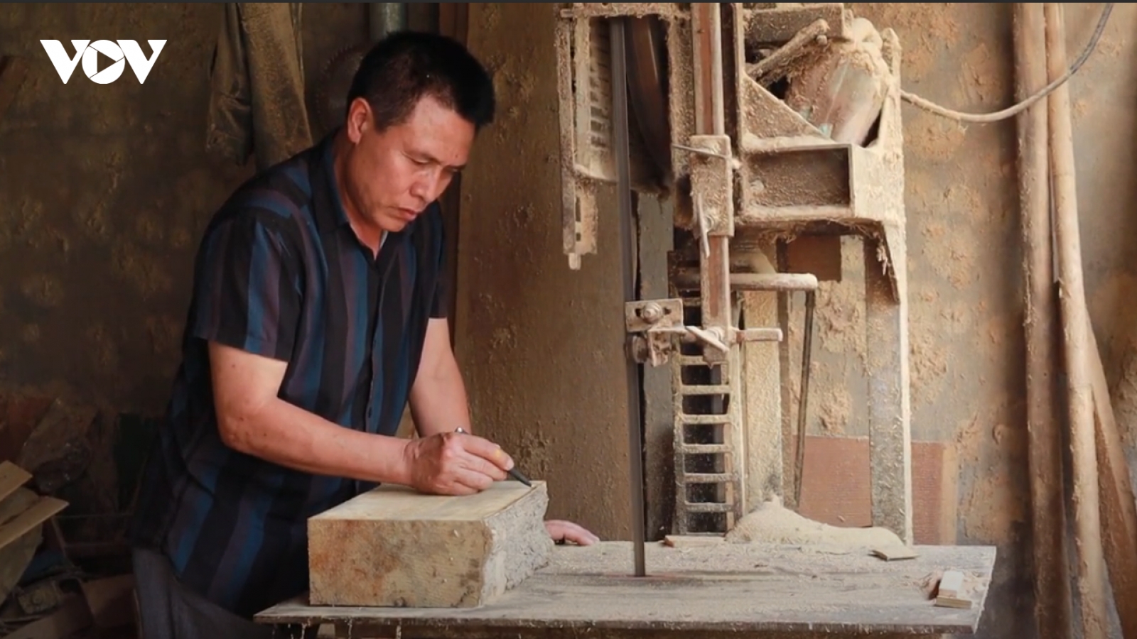 Nghệ nhân Nguyễn Văn Phi - "cha đẻ" của rối gỗ phường múa rối nước Đào Thục