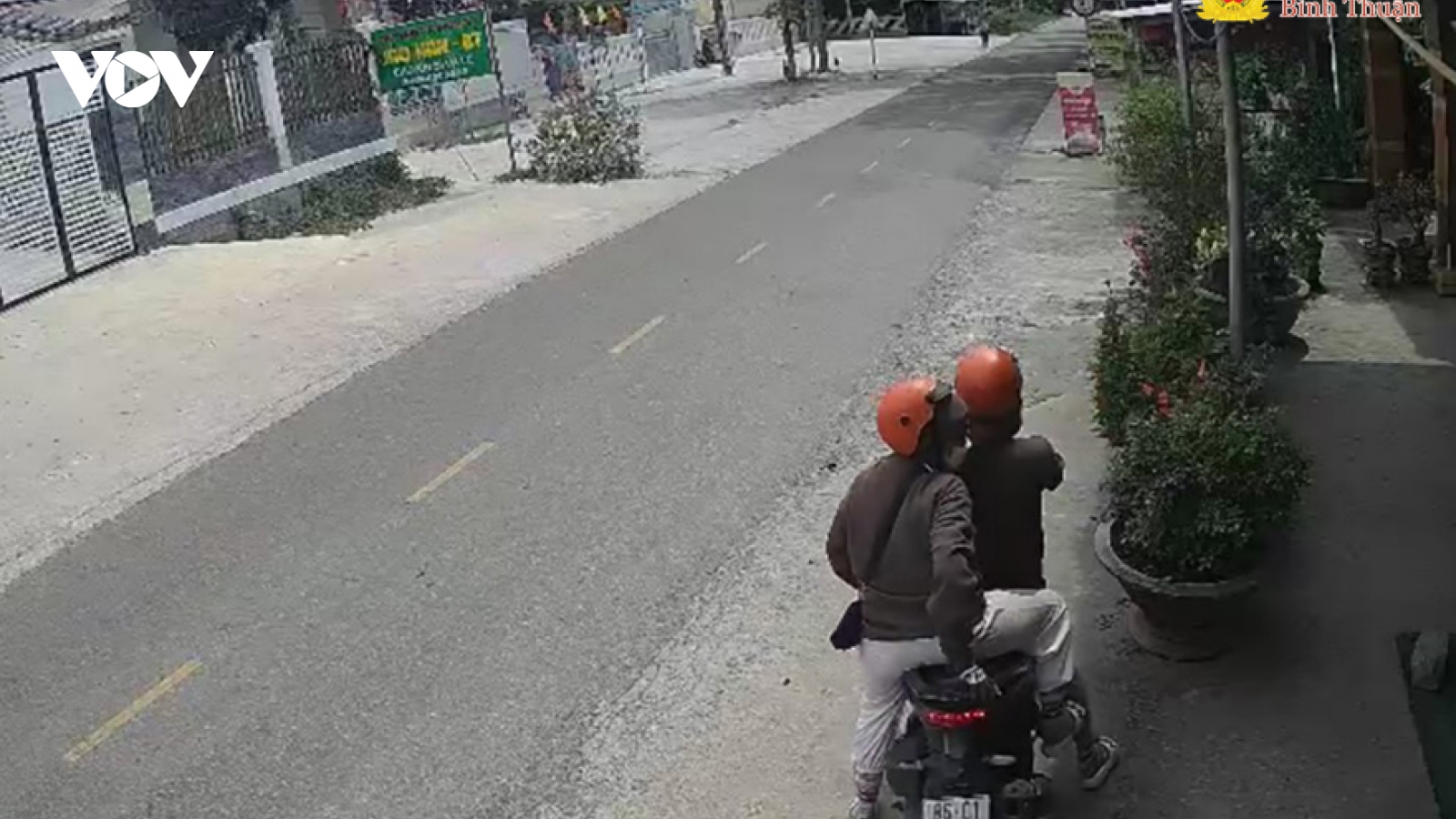 Truy tố đôi nam nữ từ TP.HCM ra Phan Thiết lưu hành tiền giả