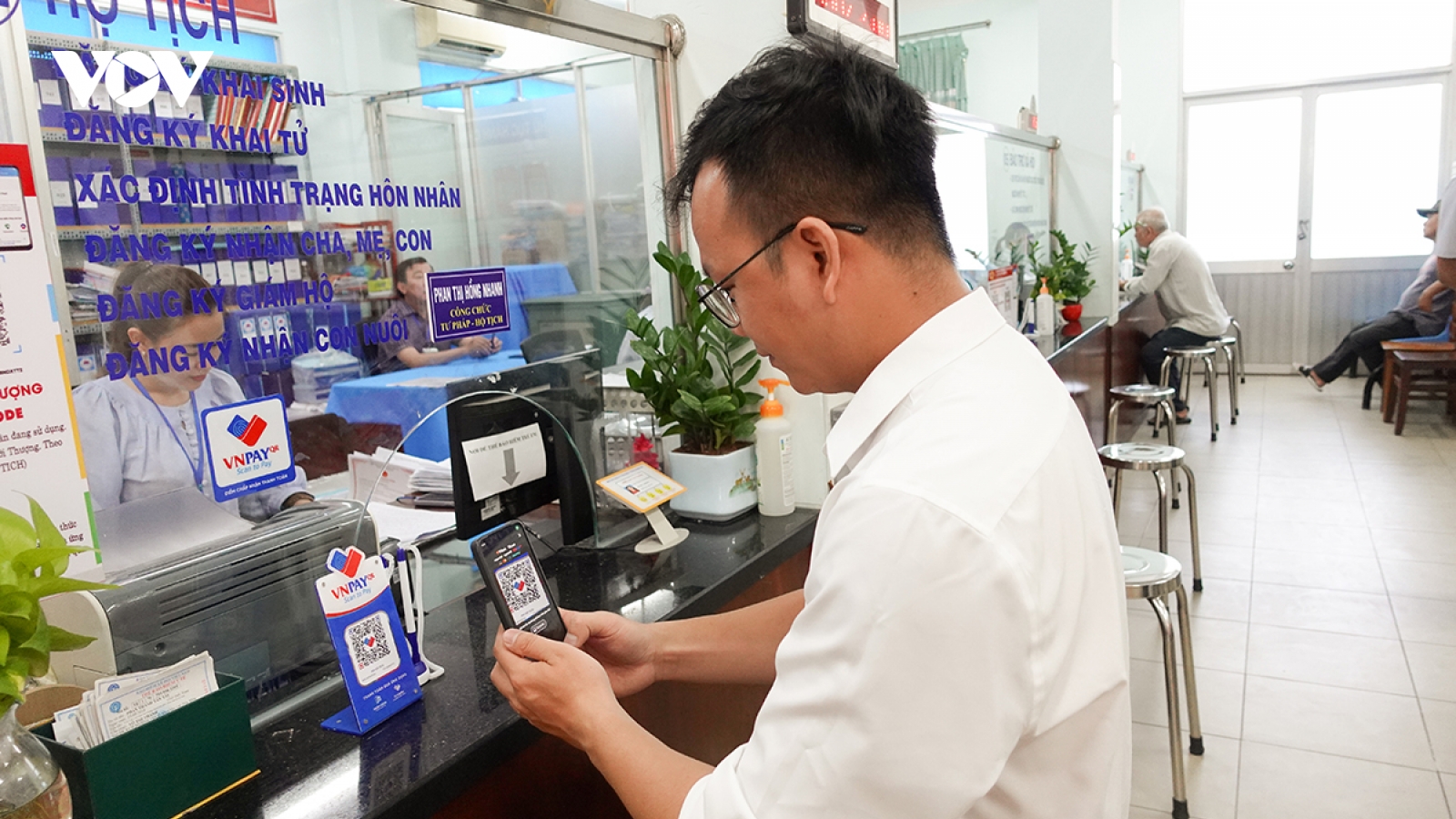 Tích cực triển khai thanh toán số trong lĩnh vực hành chính công