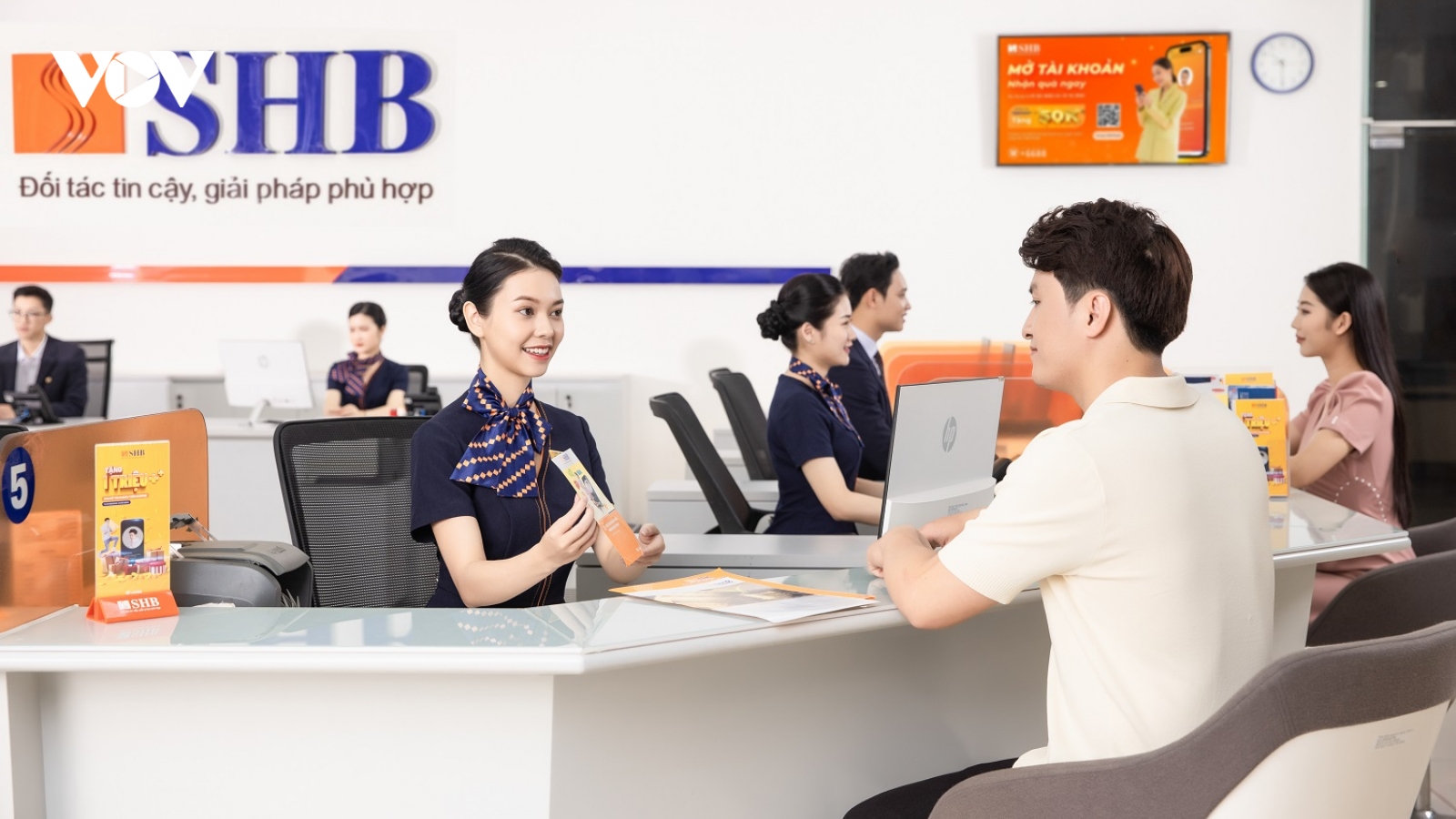 Ngân hàng SHB sáng tạo - đổi mới, thấu hiểu để phục vụ khách hàng