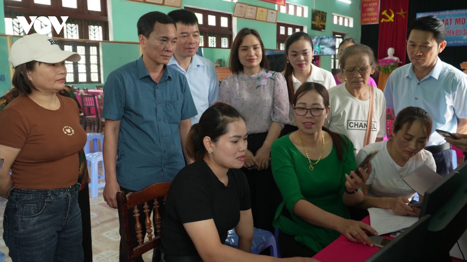 Những mô hình “một cửa” không giờ hành chính ở Lào Cai