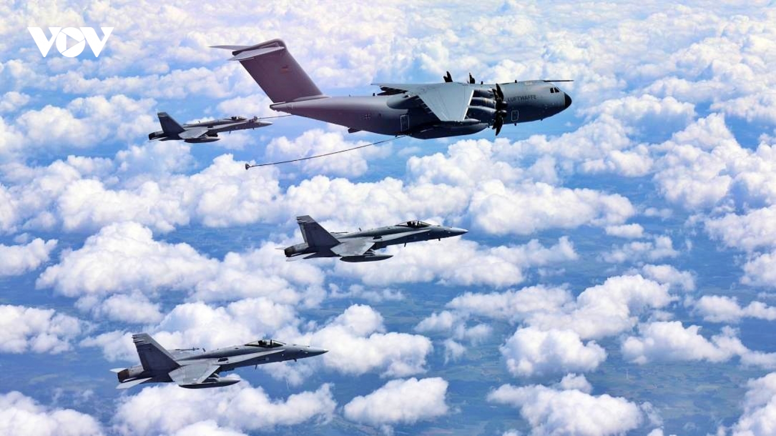 Máy bay chiến đấu Phần Lan tới Romania thực hiện nhiệm vụ của NATO