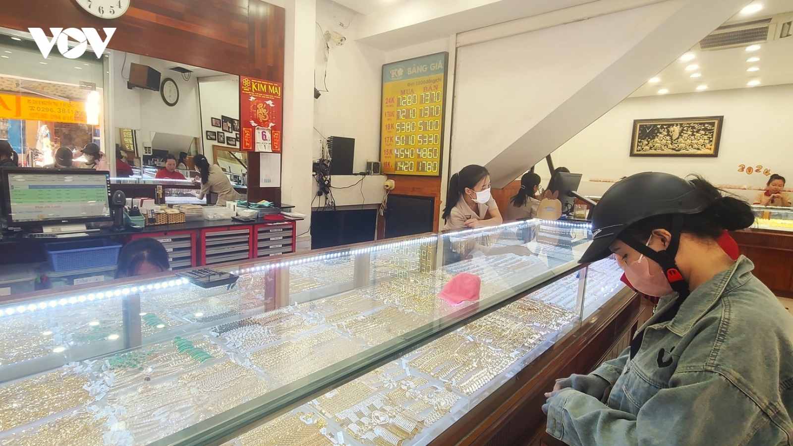 An Giang: Giá vàng giảm nhưng người dân vẫn chưa an tâm