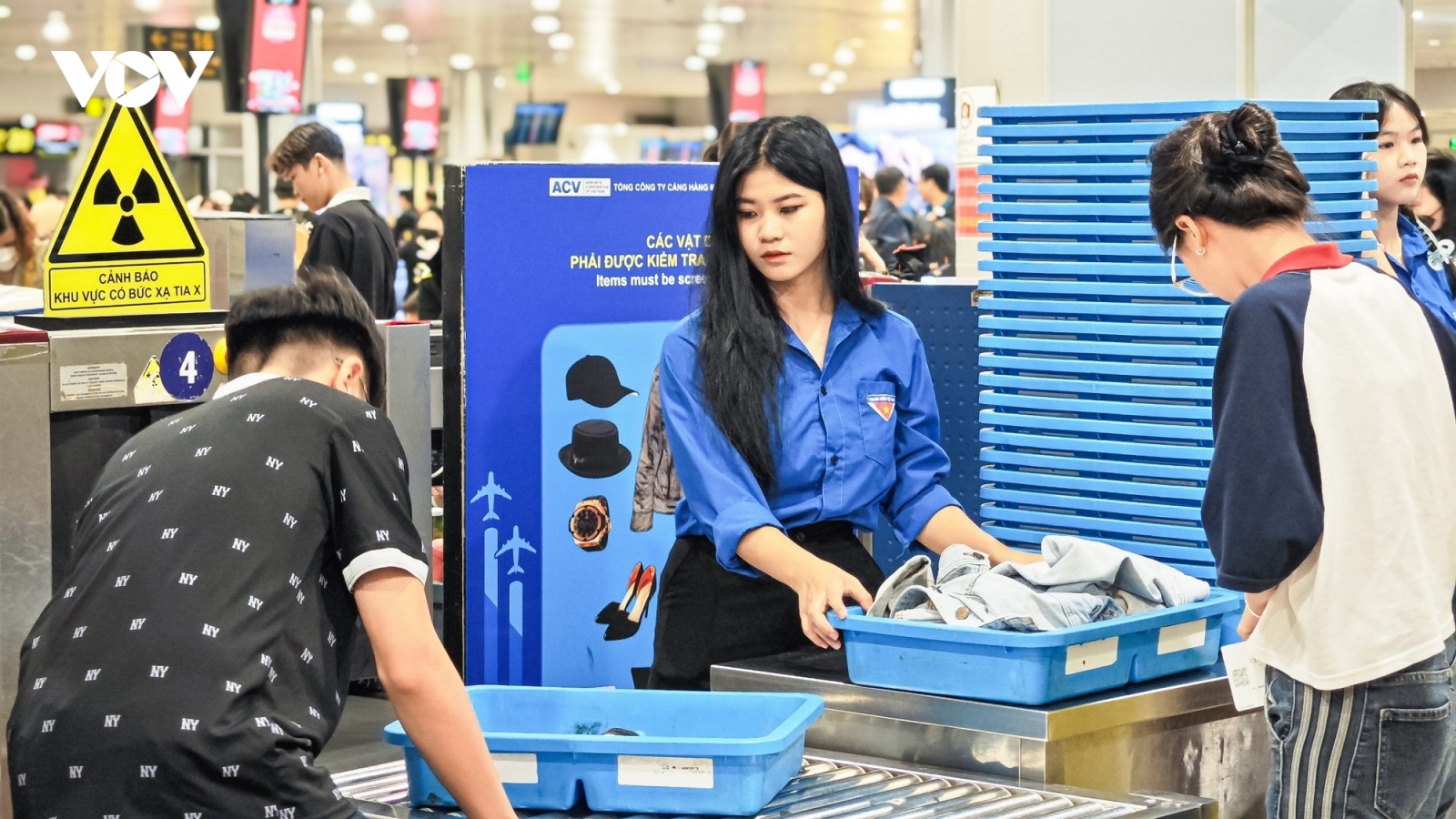 Hàng không lên phương án giải quyết “chậm chuyến” do mưa trong dịp hè