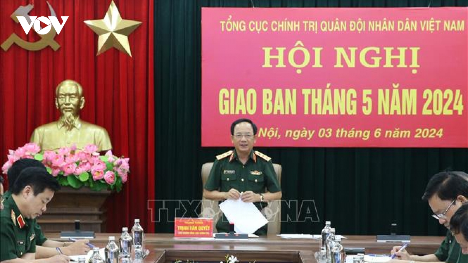 Toàn quân tiếp tục làm tốt công tác giáo dục chính trị, lãnh đạo tư tưởng