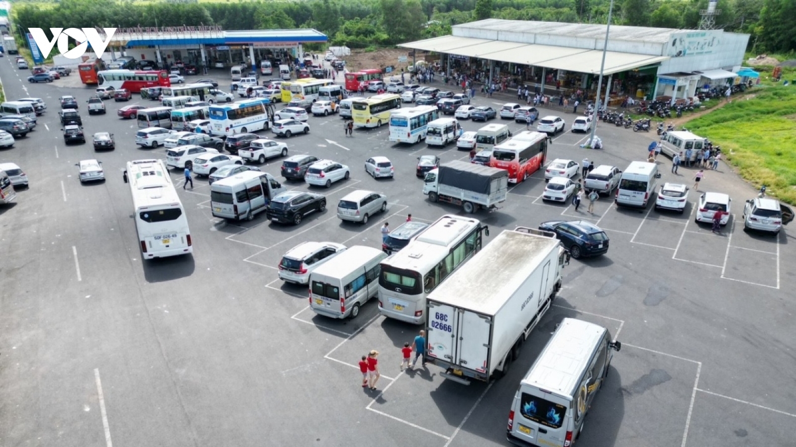 Cao tốc thiếu trạm dừng nghỉ: Doanh nghiệp có tầm đầu tư sẽ xóa bất cập