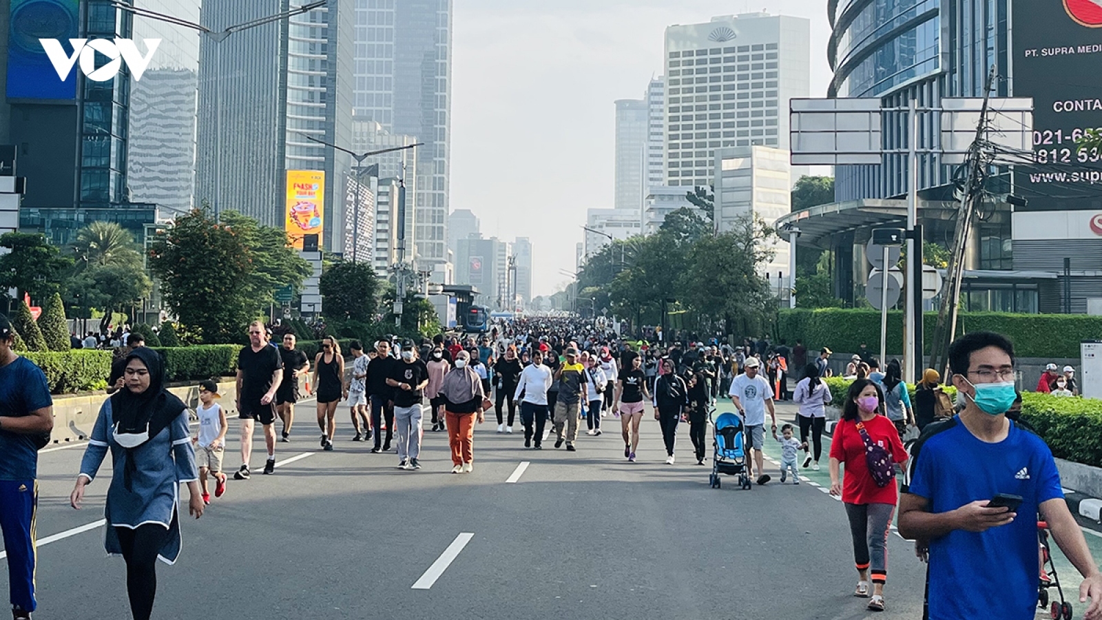 Thử thách đi bộ 7.500 bước mỗi ngày cải thiện chất lượng không khí ở Jakarta