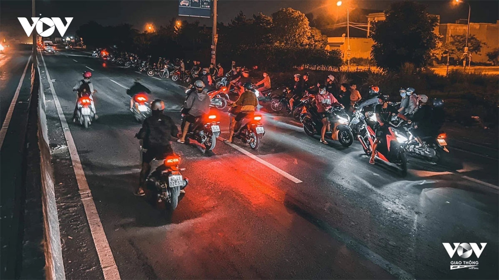 Ngăn chặn tụ tập đua xe trong thời gian nghỉ hè thế nào?