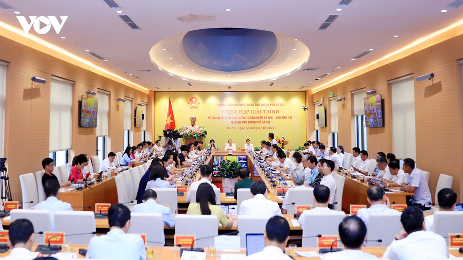 Tiếp xúc cử tri nắm bắt công tác đào tạo nghề, giải quyết việc làm ở Hà Nội
