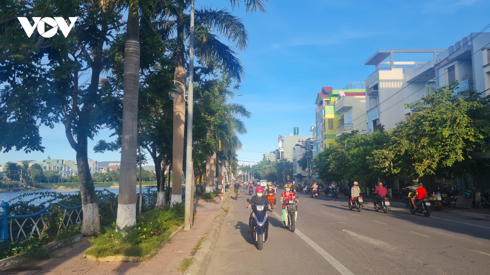 Trưởng công an phường ở Bình Định tử vong sau khi bị xe tải tông