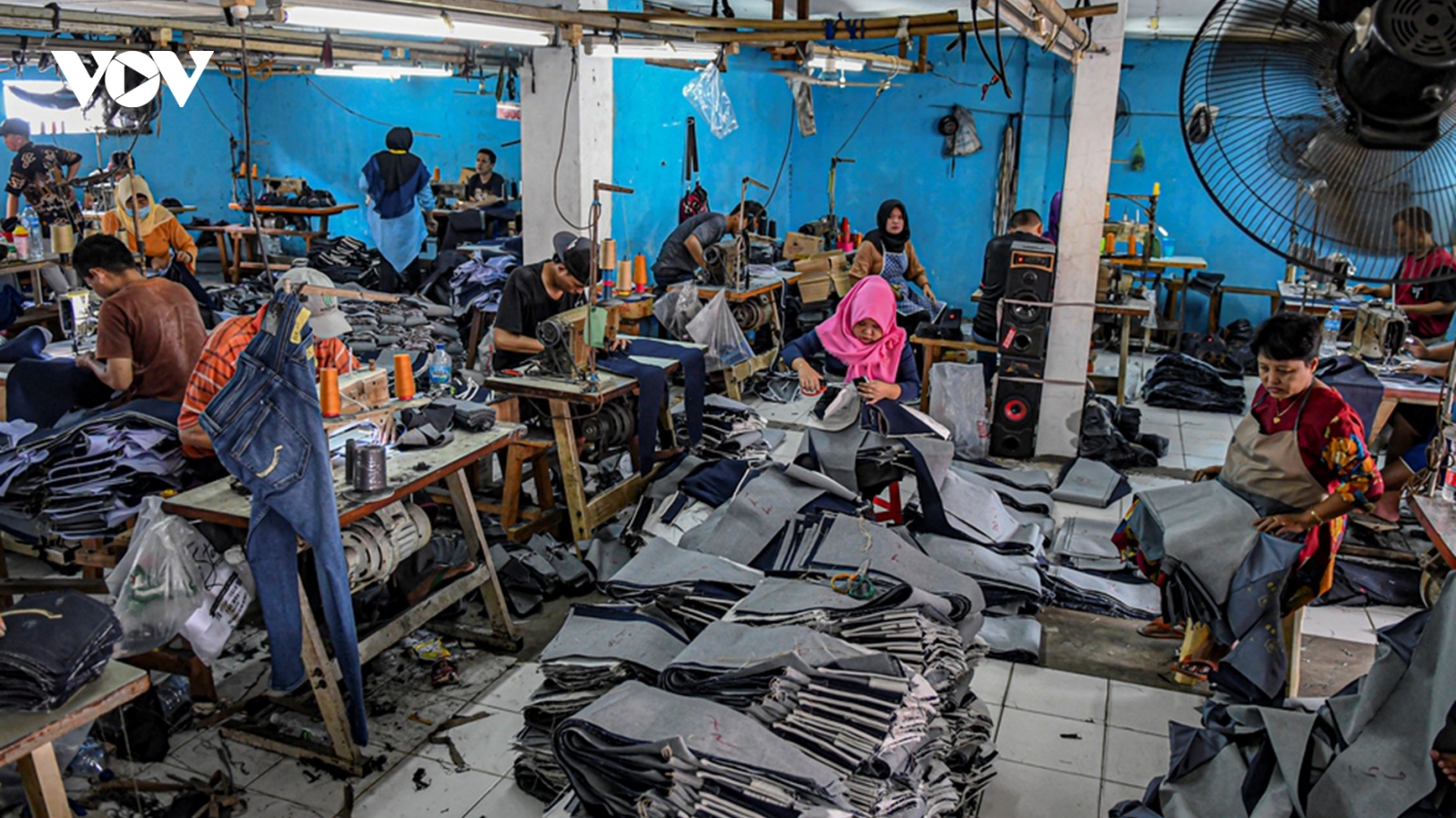 Indonesia áp thuế tự vệ, thuế chống bán phá giá đối với hàng dệt may