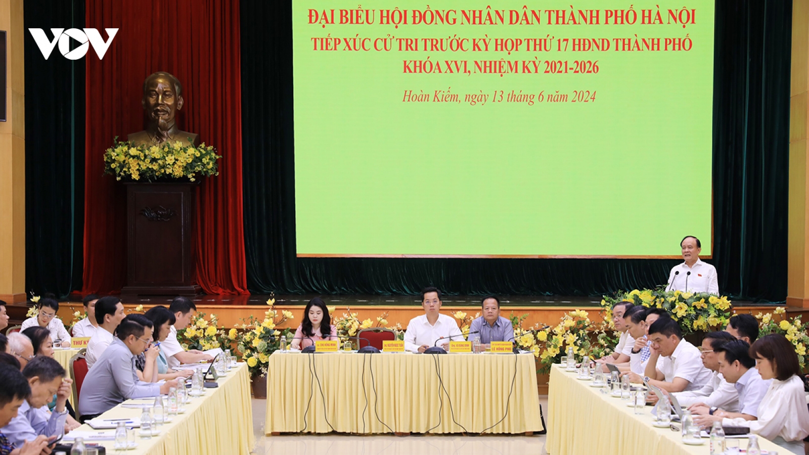 HĐND thành phố Hà Nội nghe giải trình về giải quyết kiến nghị của cử tri