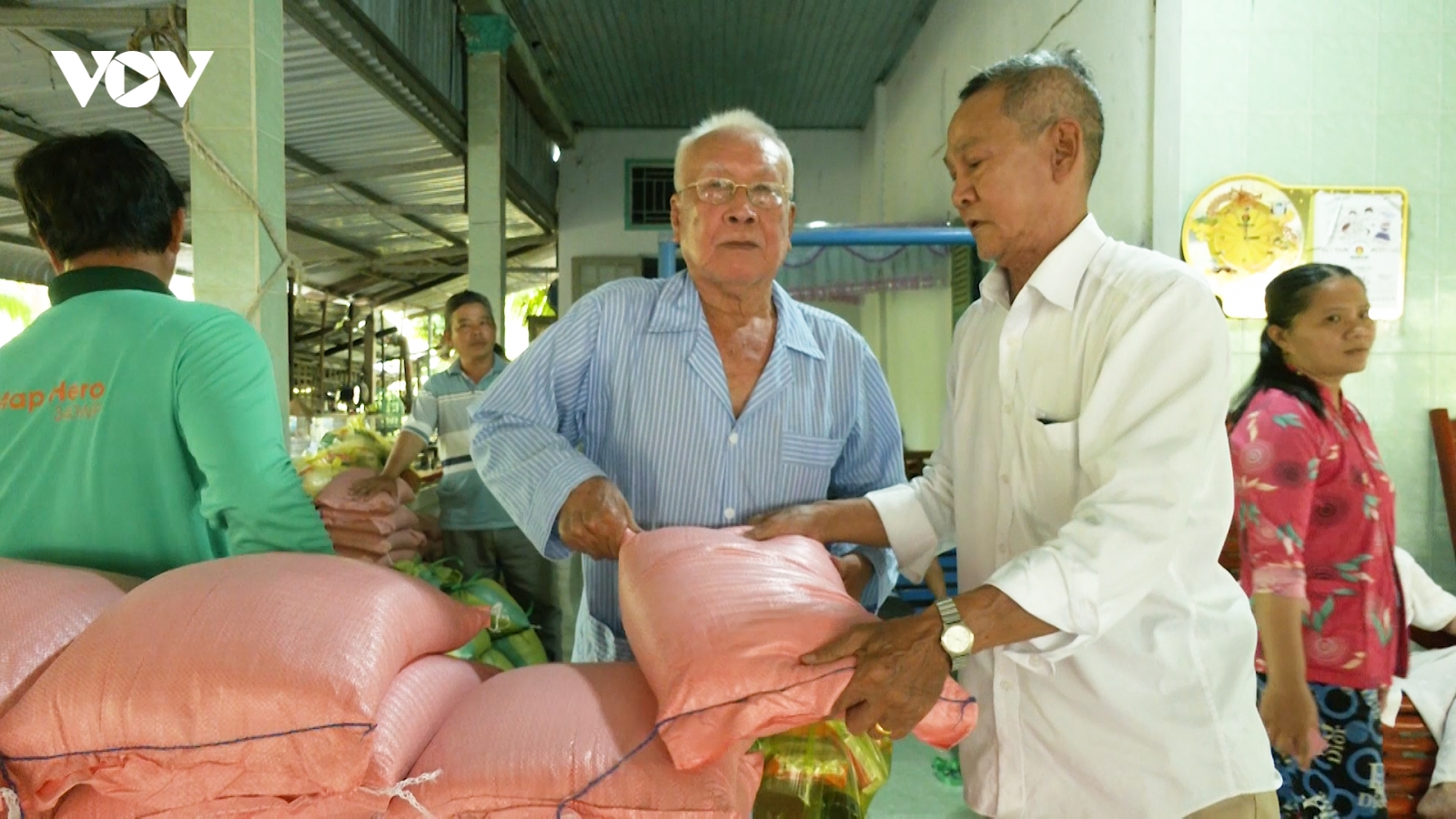 Ông Tư Từ Thiện