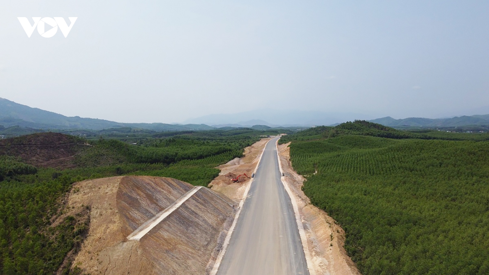 Cao tốc Vân Phong - Nha Trang dự kiến về đích trước 6 tháng