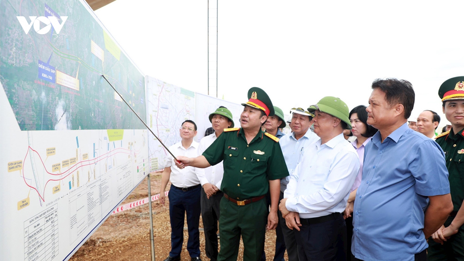 Bí thư thành ủy Hà Nội kiểm tra hối thúc tiến độ đường Vành đai 4