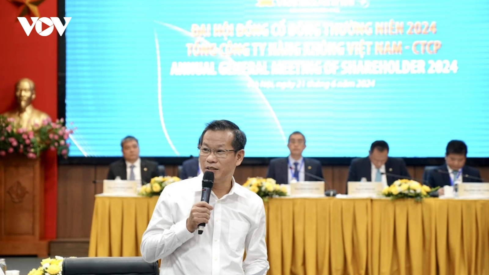 Giá vé máy bay đã không còn "nhảy múa"