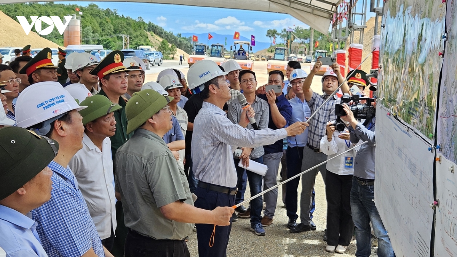 Thủ tướng Phạm Minh Chính thăm, kiểm tra một số công trình trọng điểm tại Quảng Bình