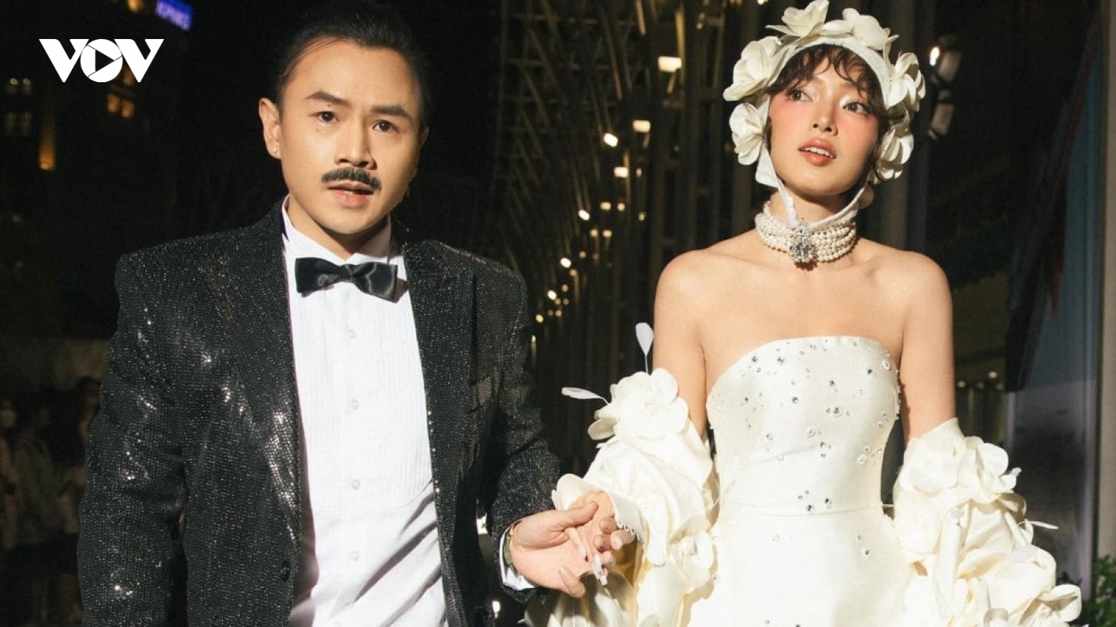 Chuyện showbiz: Rapper Binz nói gì vụ bạn gái Châu Bùi bị quay lén khi thử đồ?