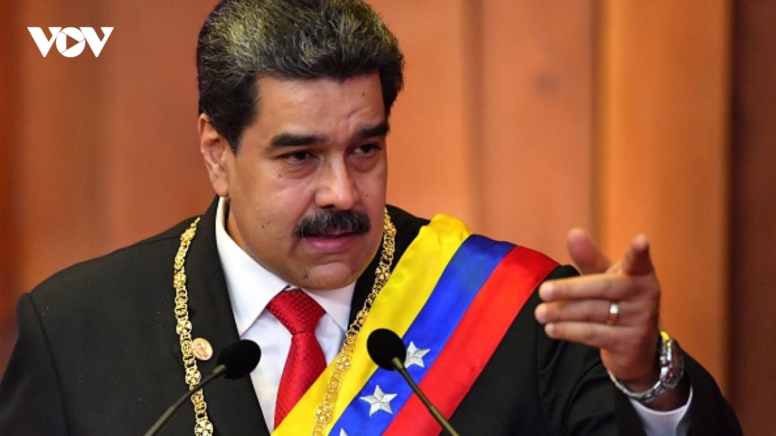Bầu cử cận kề: Venezuela đối thoại với Mỹ, đón đội tàu chiến Nga