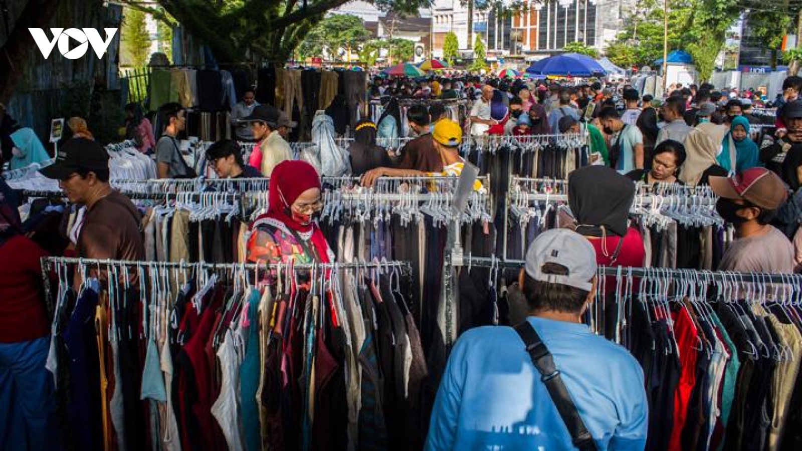 Indonesia tăng thuế nhập khẩu với dệt may, giày dép để bảo vệ hàng trong nước