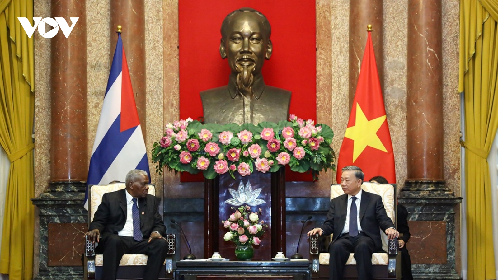 Chủ tịch nước Tô Lâm cảm ơn Cuba về cử chỉ chia buồn, đoàn kết với Việt Nam
