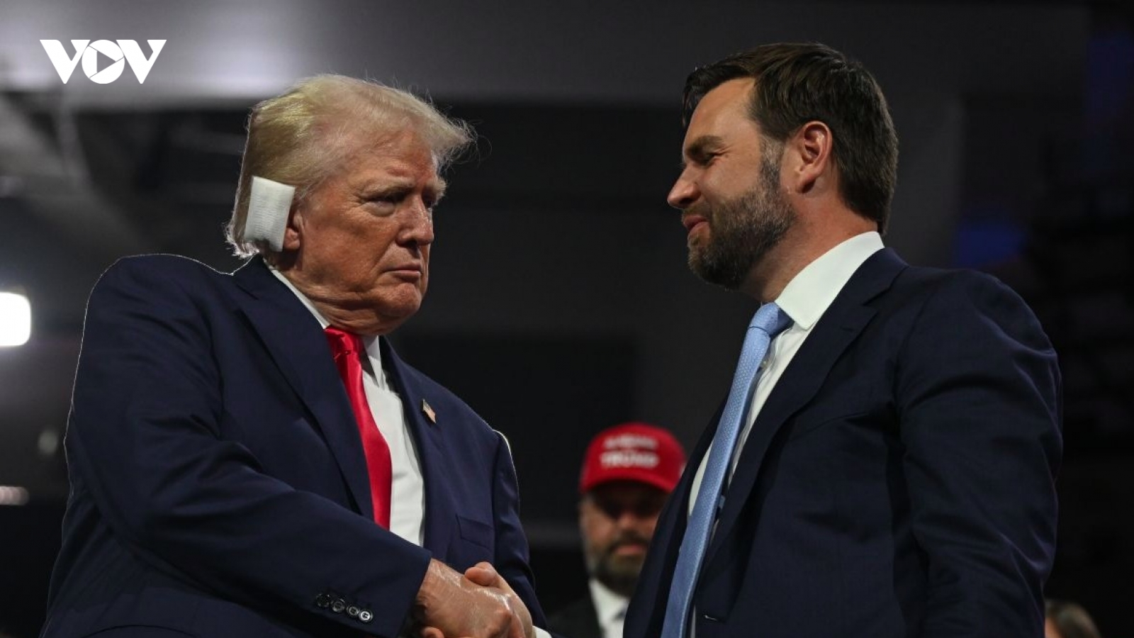 Ukraine và châu Âu lo ngại khi ông Trump chọn phó tướng Vance