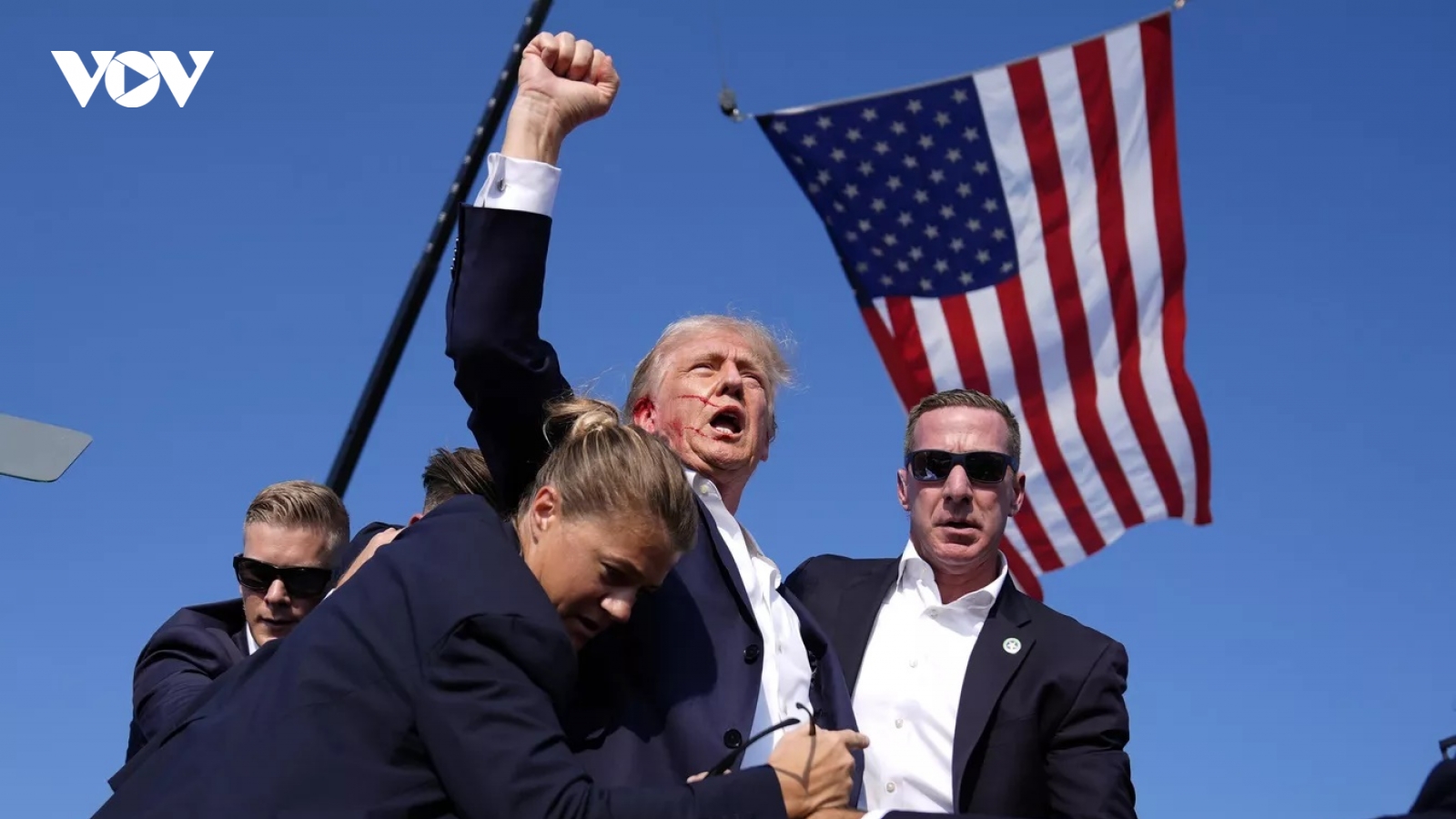 Tổng thống Trump đáp trả lại lời đe dọa ám sát từ phía Iran