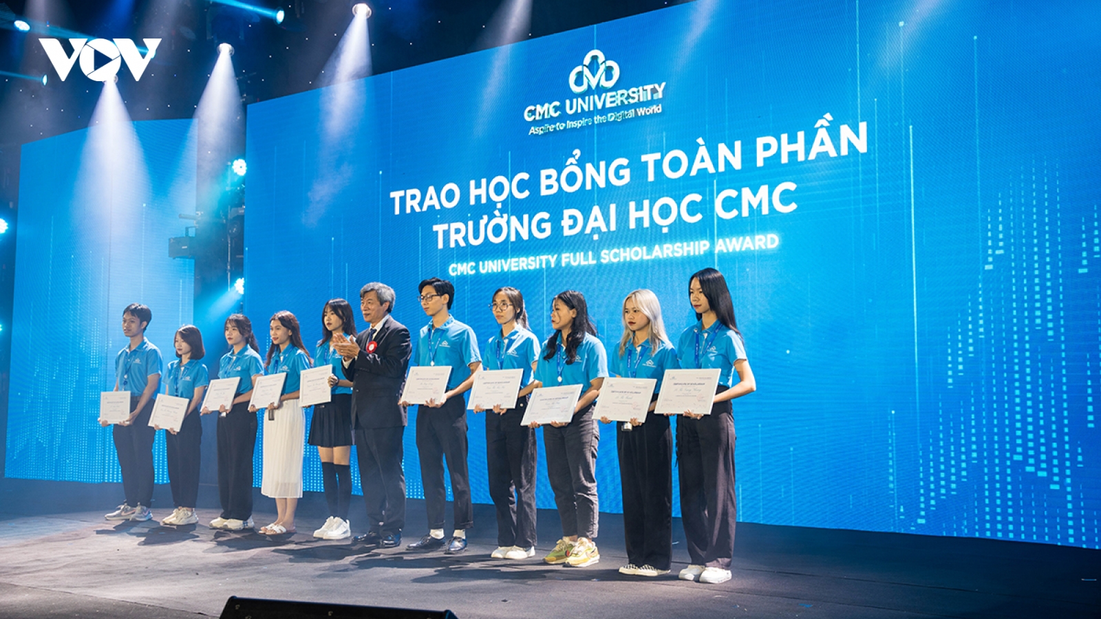 Nhận học bổng toàn phần trường Đại học CMC với chứng chỉ IETLS