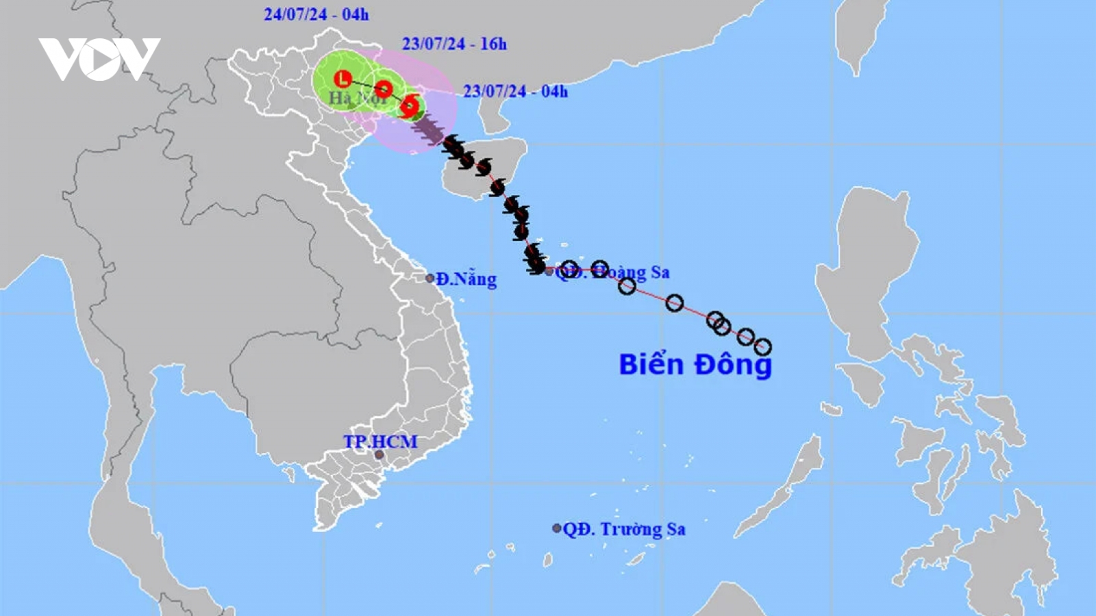 Bão số 2 đi vào ven biển Quảng Ninh - Hải Phòng, miền Bắc mưa xối xả