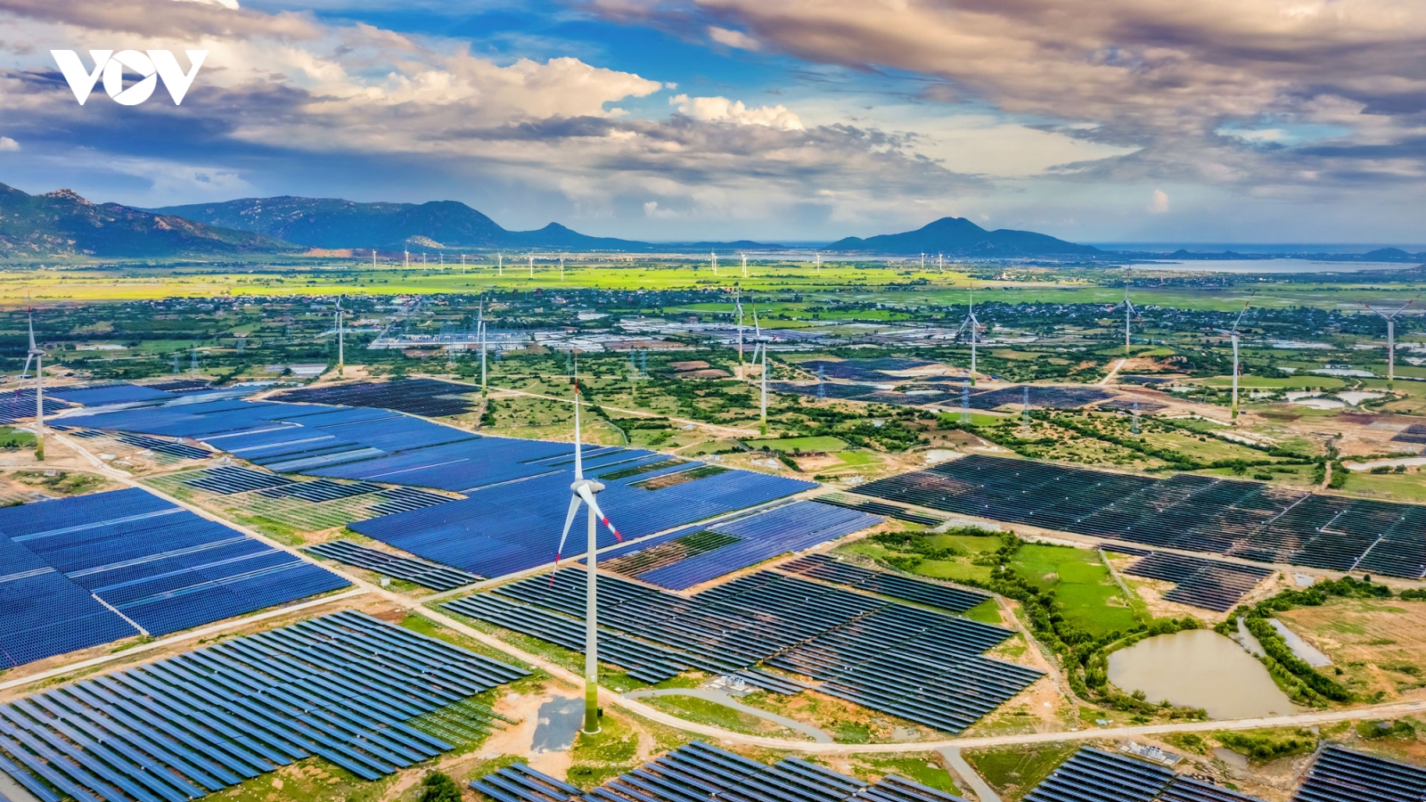 Vietnam greatly values cooperation in renewal energy with EU