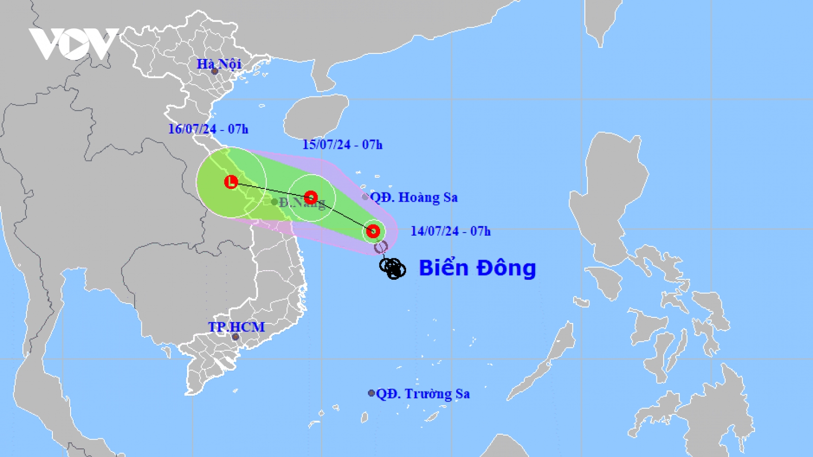 Áp thấp nhiệt đới đang hướng vào miền Trung, gây mưa lớn cho cả nước