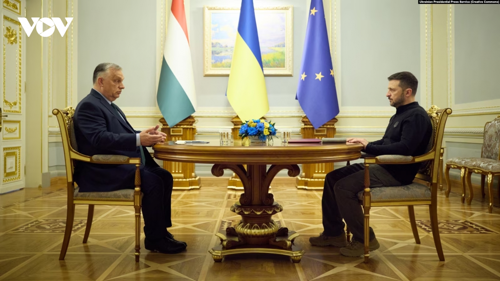 Thủ tướng Hungary thúc đẩy Ukraine đàm phán hòa bình với Nga