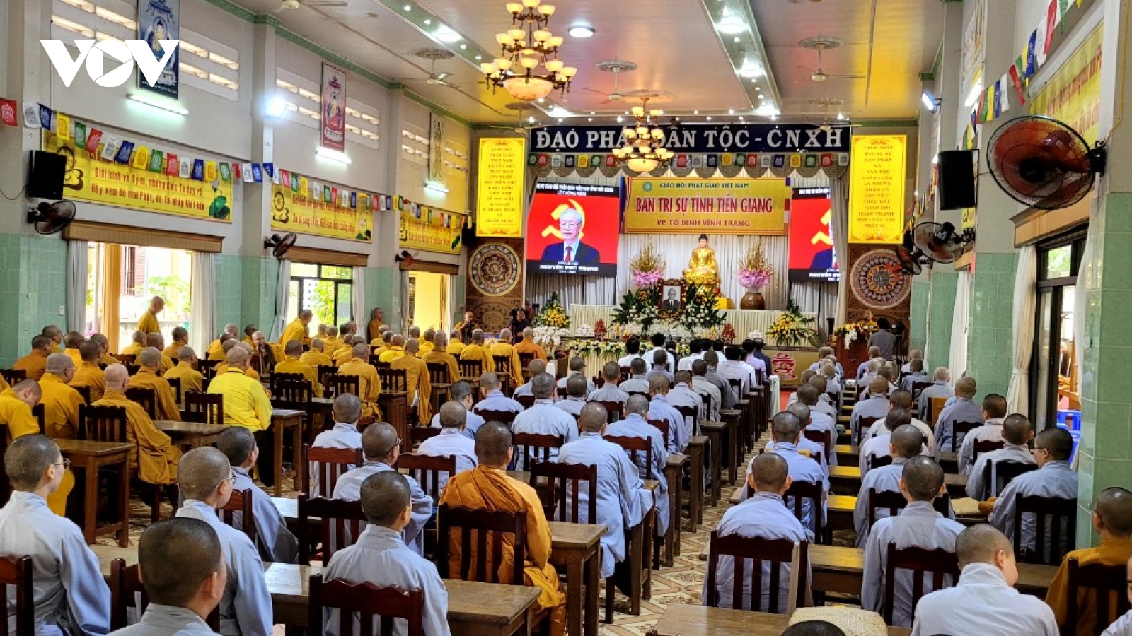 Đông đảo tăng, ni, Phật tử ở Tiền Giang thành kính tưởng niệm Tổng Bí thư Nguyễn Phú Trọng