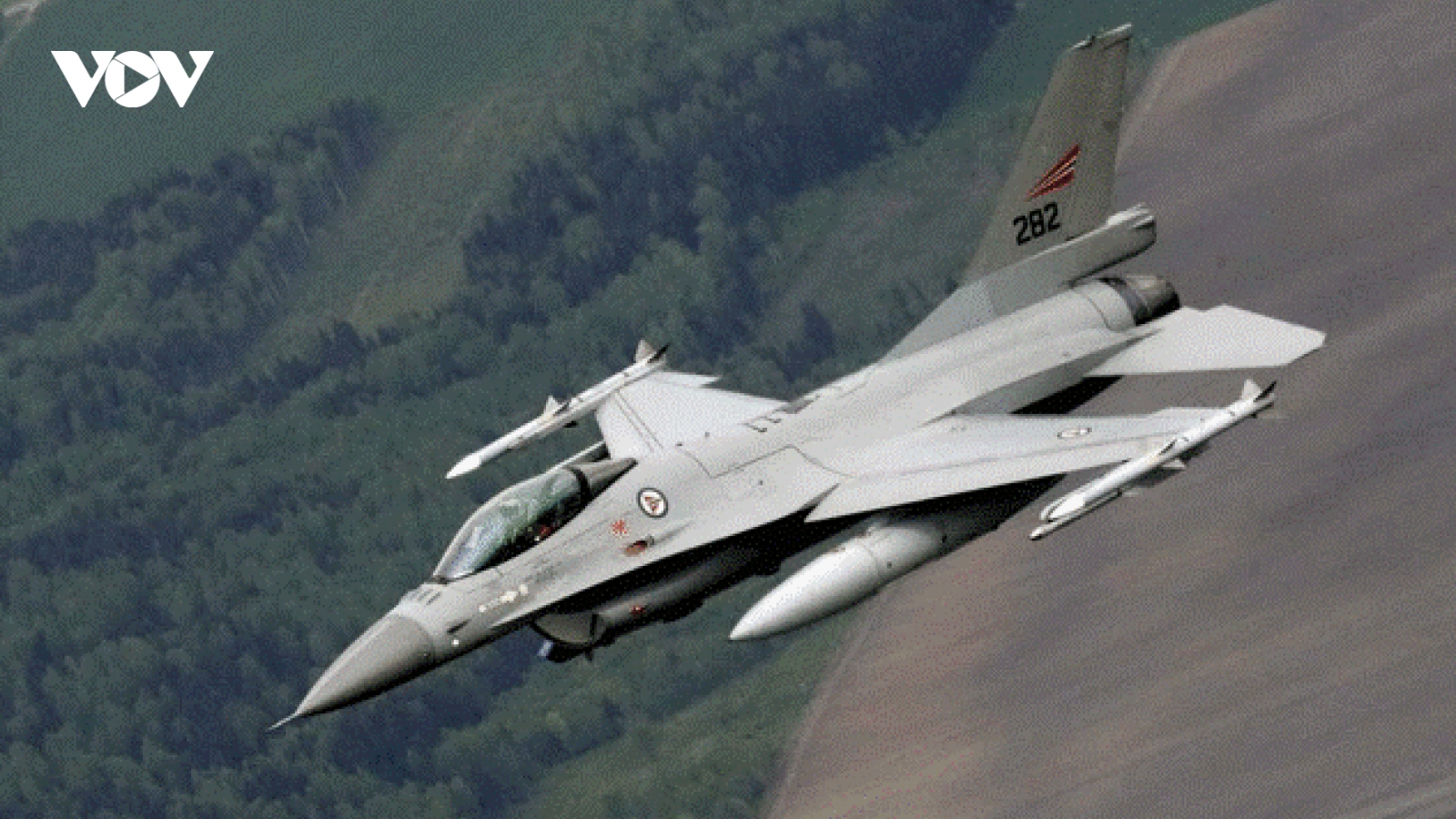 Ngoại trưởng Mỹ: Đan Mạch và Hà Lan viện trợ máy bay chiến đấu F-16 cho Ukraine